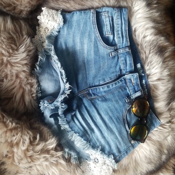 Jean shorts - Picture 1 of 4